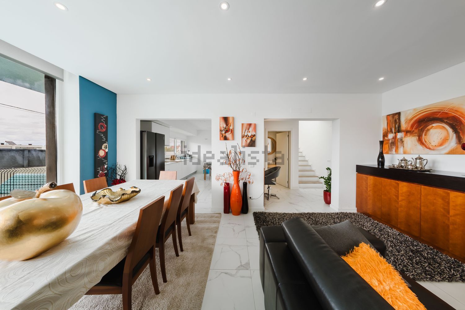 小楼房或独栋别墅出售在Redondos - 客厅