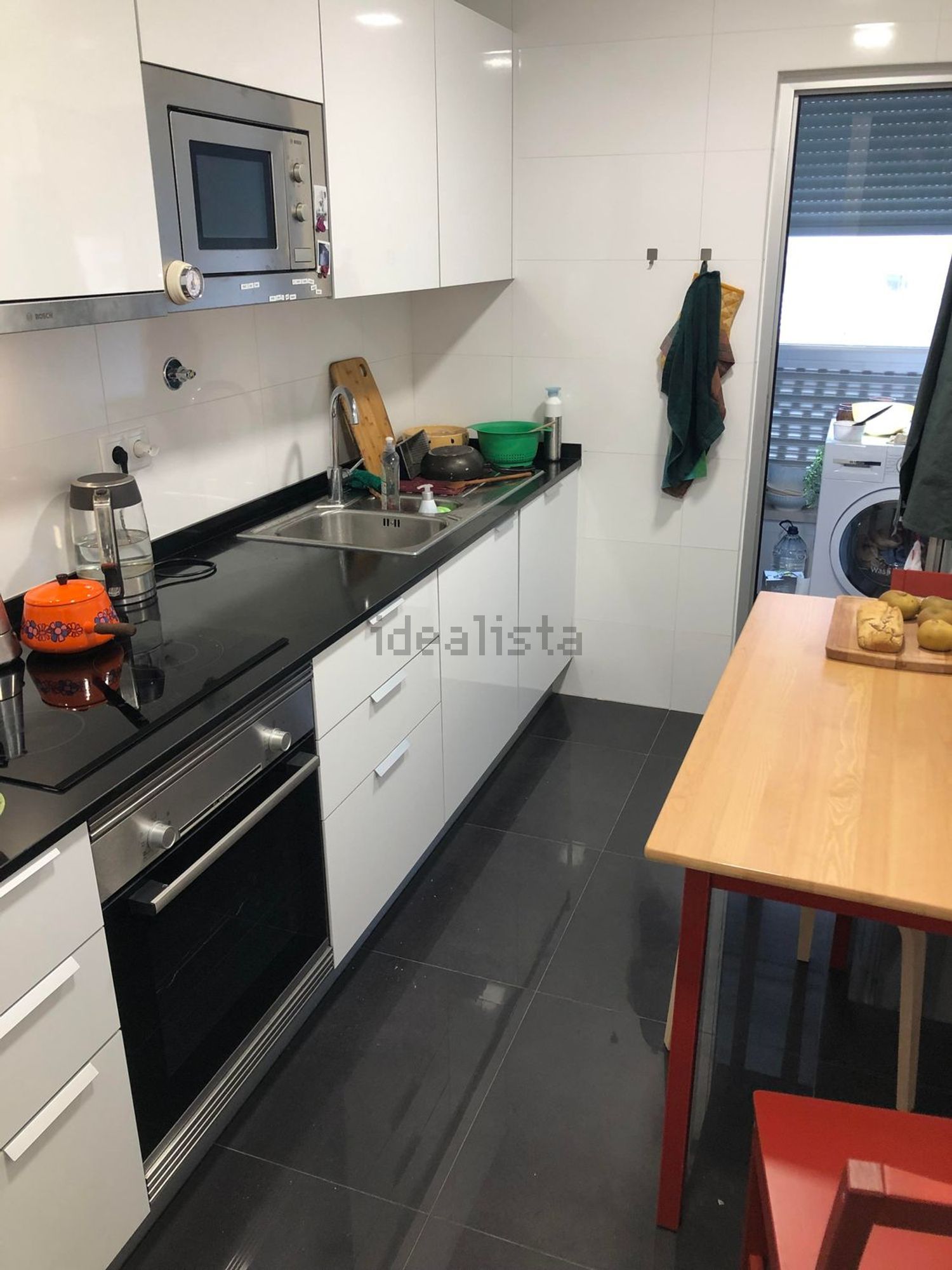 出租房间在Avenida David Mourão-Ferreira, 22 - 厨房