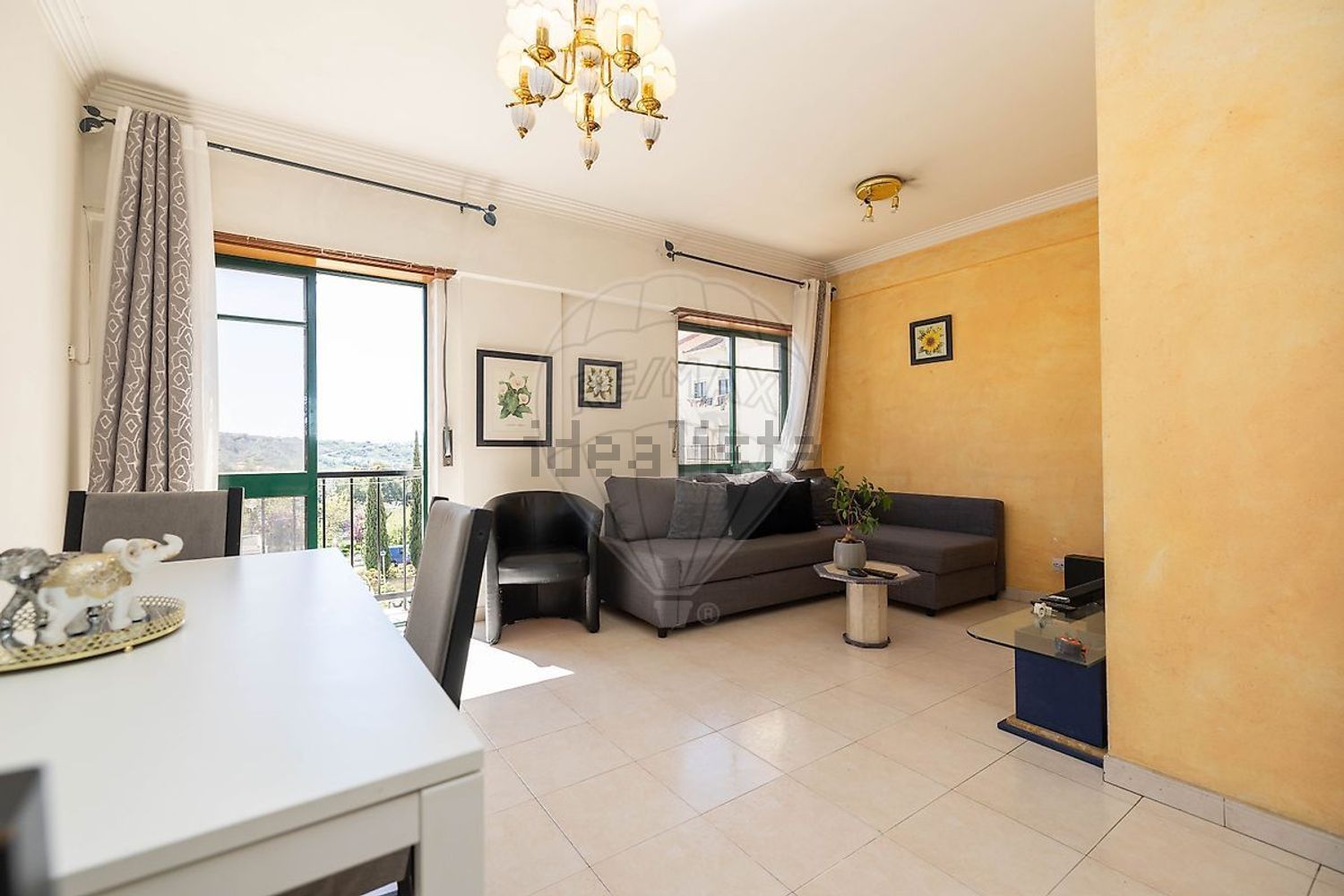 出租公寓 t3在Rua António Prior do Crato - 客厅