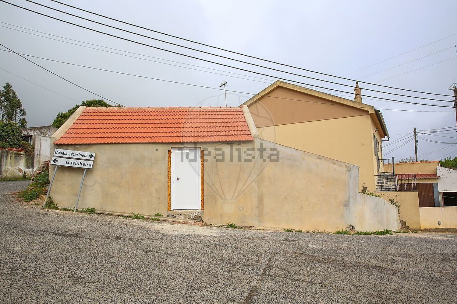 小楼房或独栋别墅出售在Carnota - 外立面