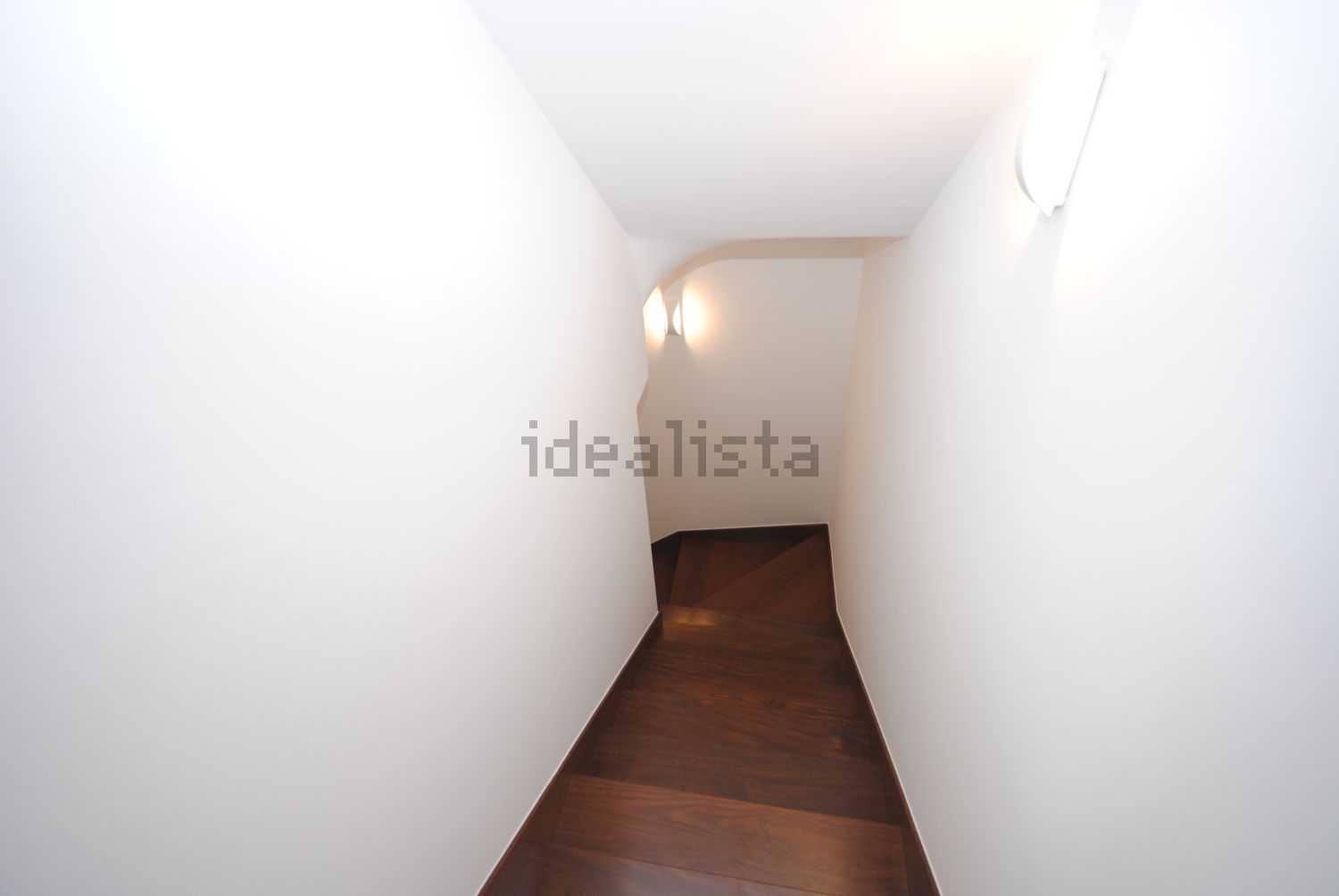 双拼别墅出售在Rua das Flores - 过道