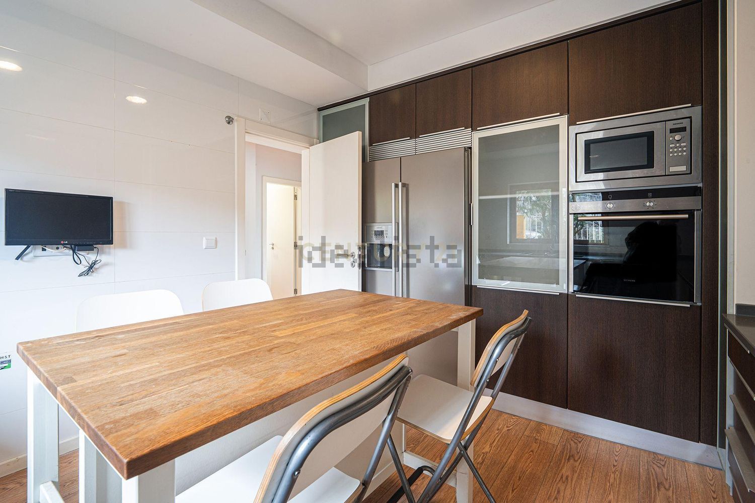 小楼房或独栋别墅出售在Rua Engenheiro José Caetano Salema Garção, 29 - 厨房