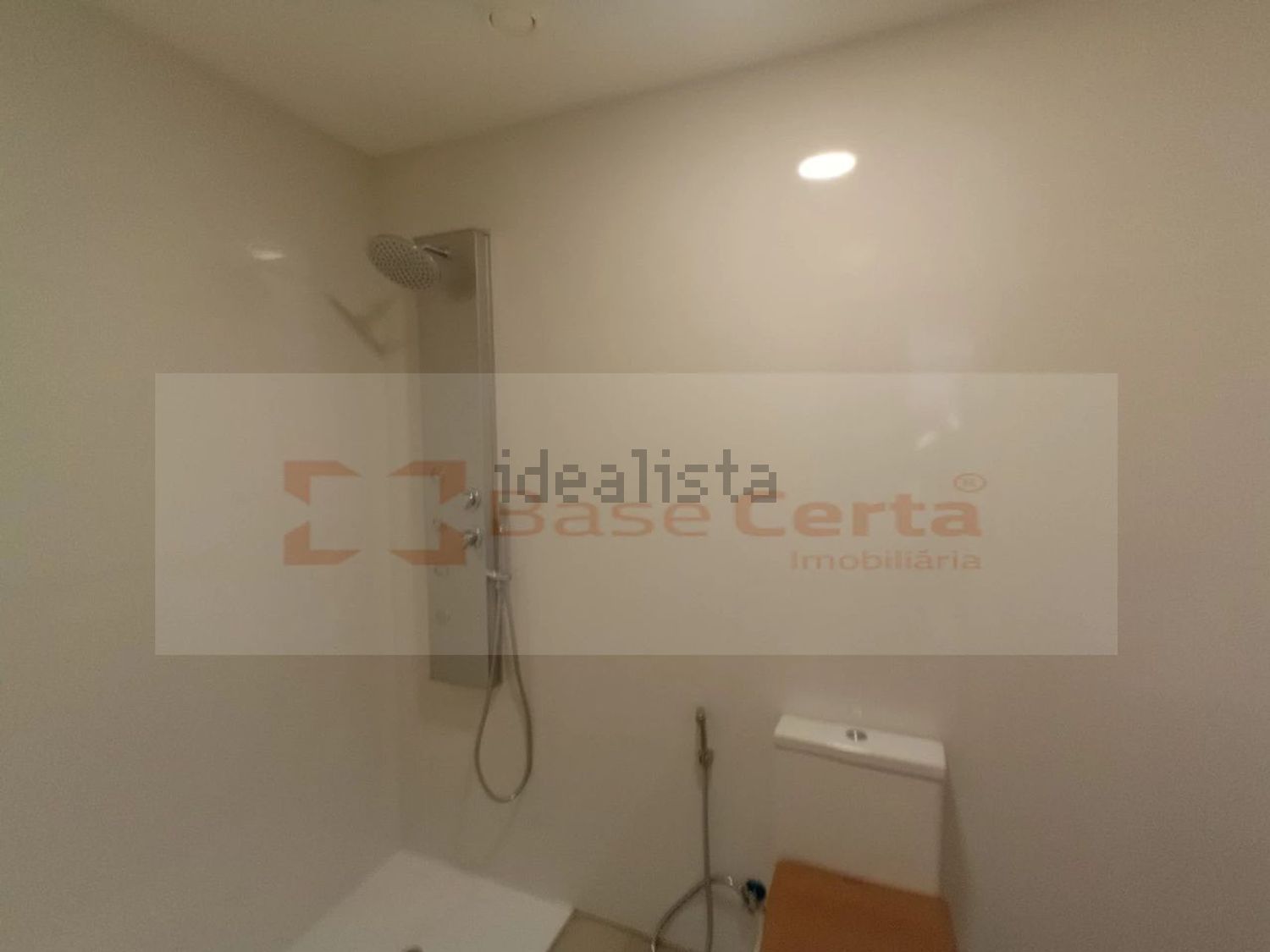 公寓 t3出售在Rua Melo Antunes s/n - 卫生间