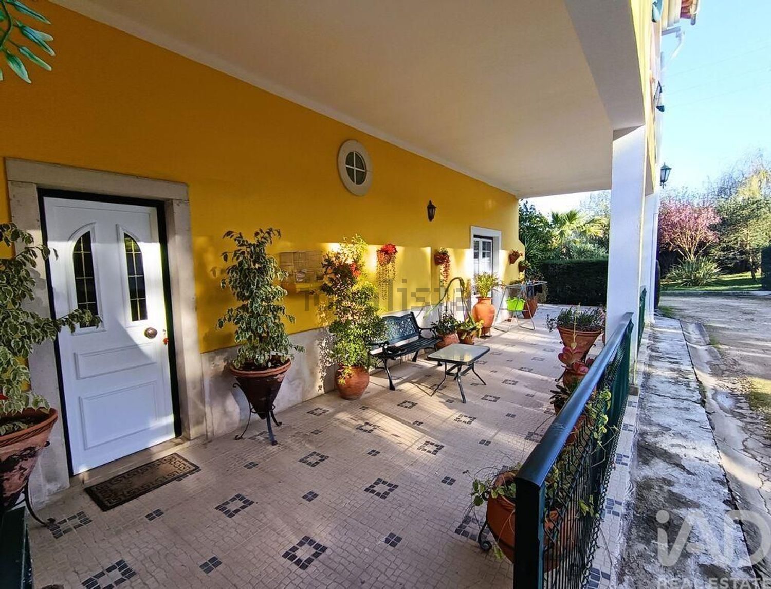 小楼房或独栋别墅出售在Castanheira do Ribatejo e Cachoeiras - 阳台