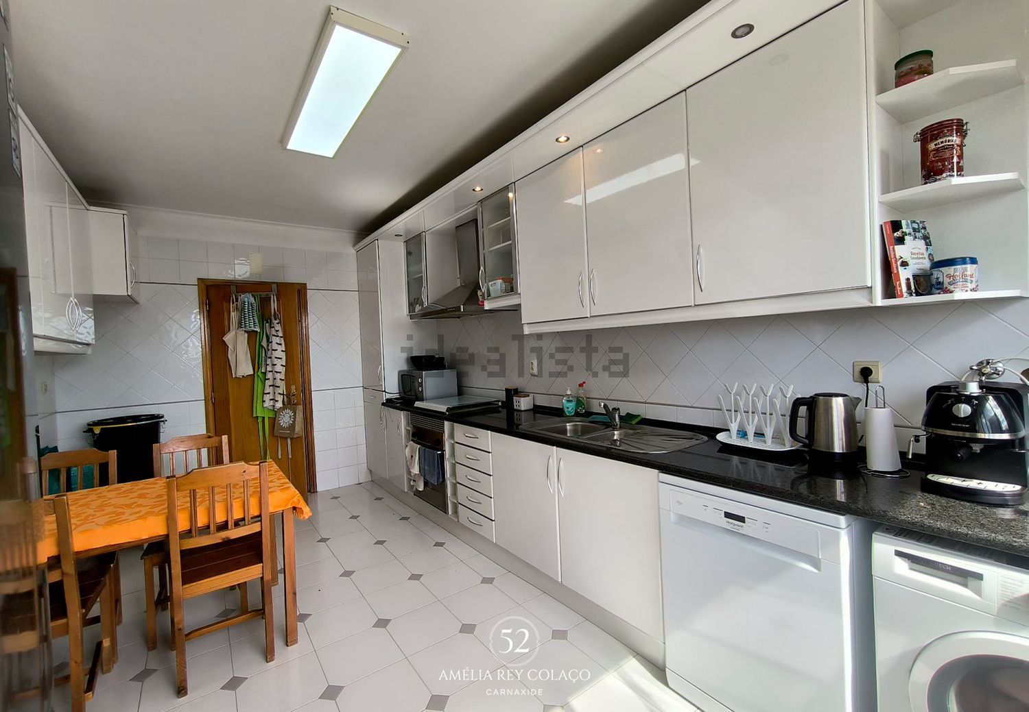 出租公寓 t3在Rua Amélia Rey Colaço, 52 - 厨房