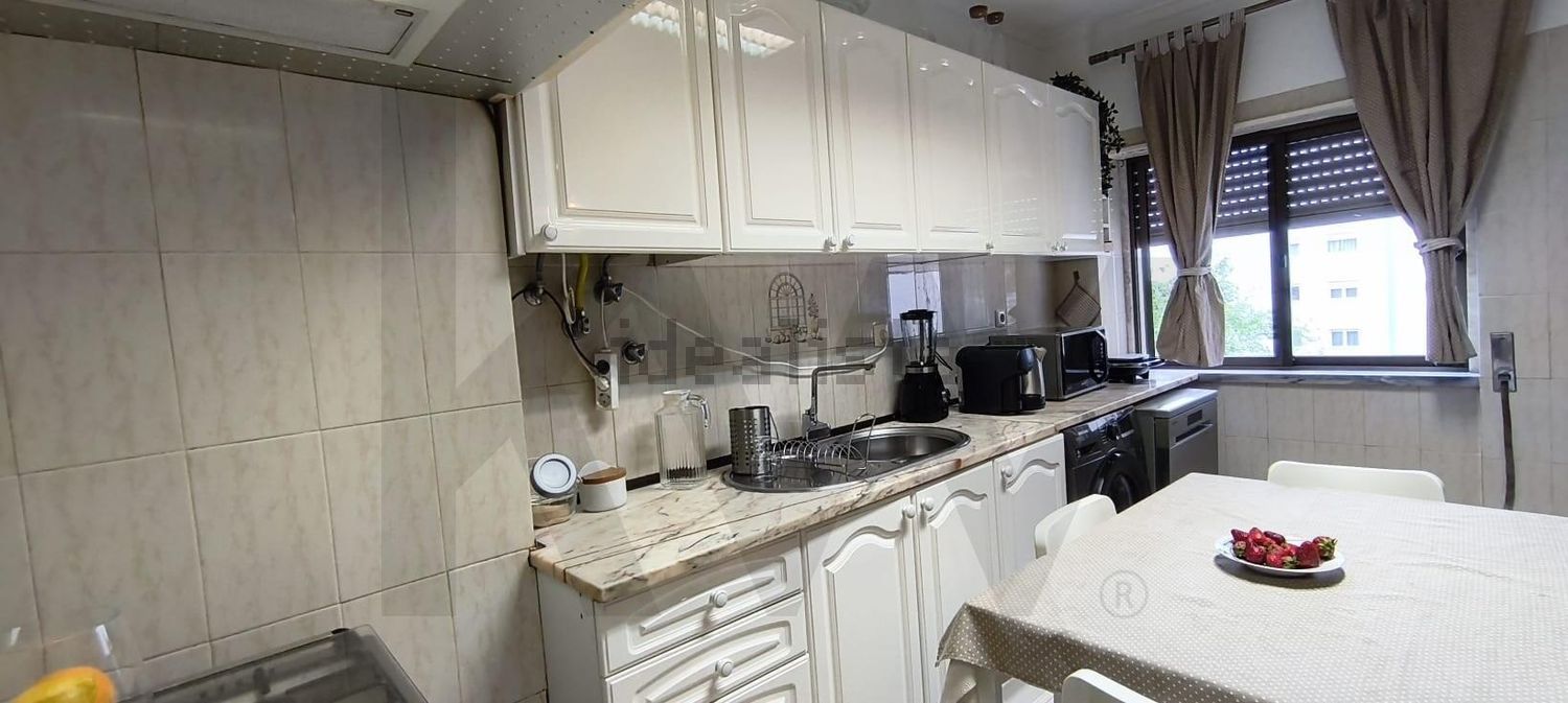 公寓 t2出售在Massamá - 厨房