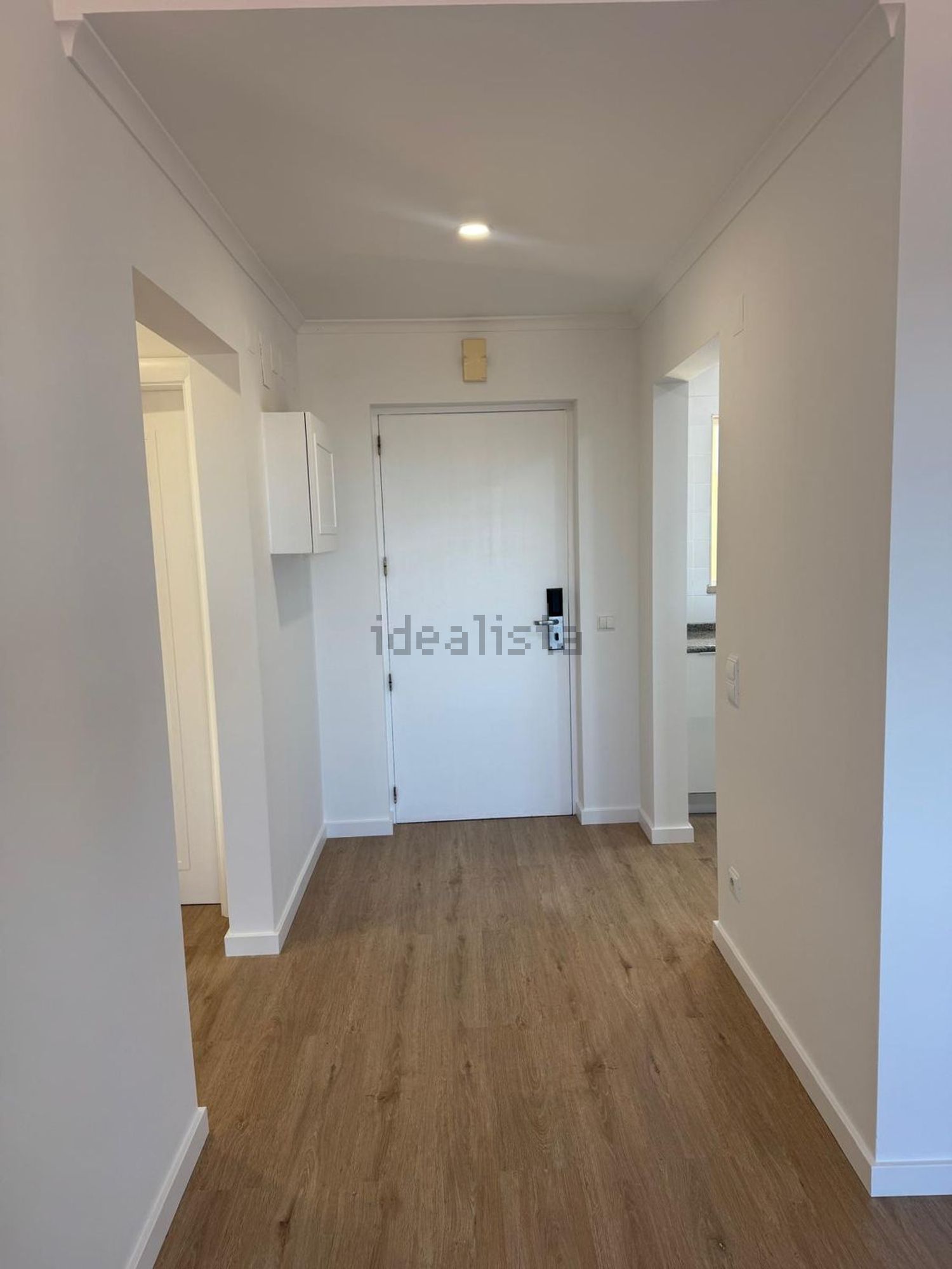 出租公寓 t1在Rua Almada Negreiros, 14 - 前厅