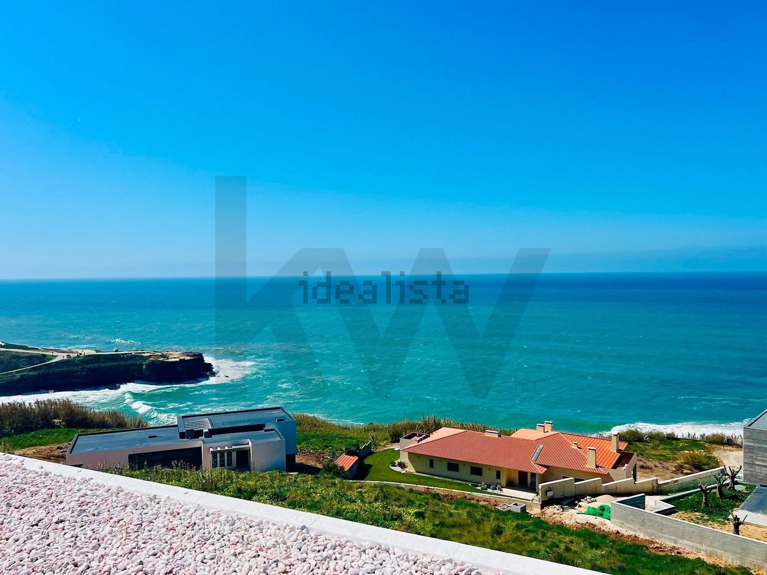 小楼房或独栋别墅出售在Rua das Salemas s/n - 视线