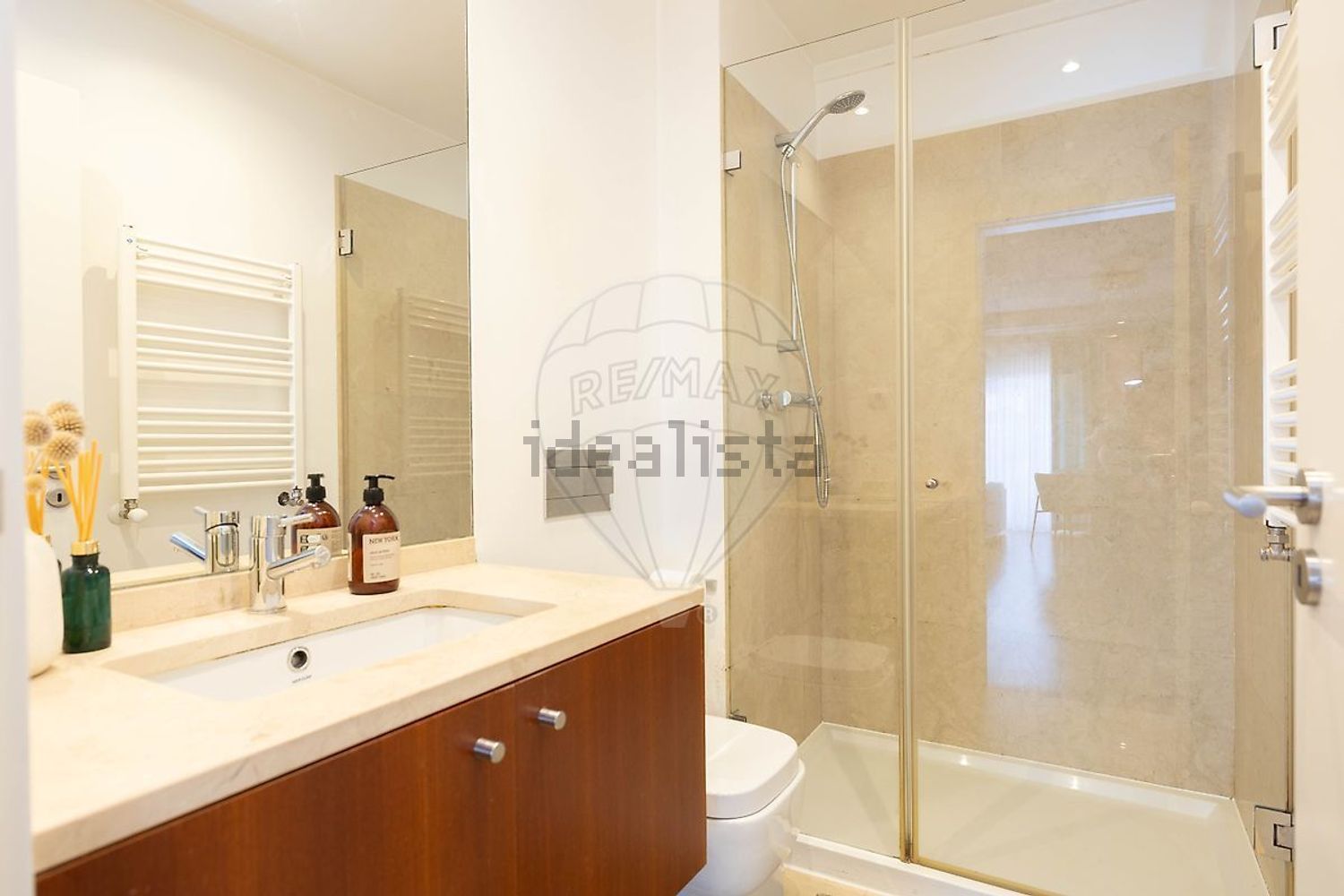 公寓 t2出售在Rua Fonte - 卫生间