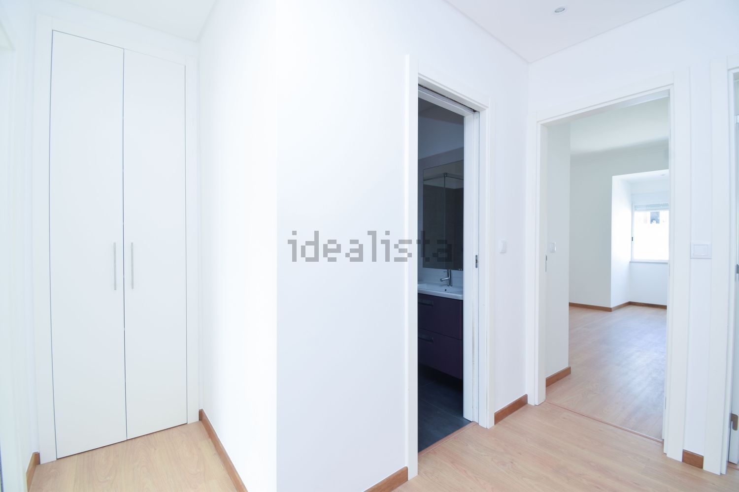 出租公寓 t3在Rua Doutor Aquiles Machado - 过道