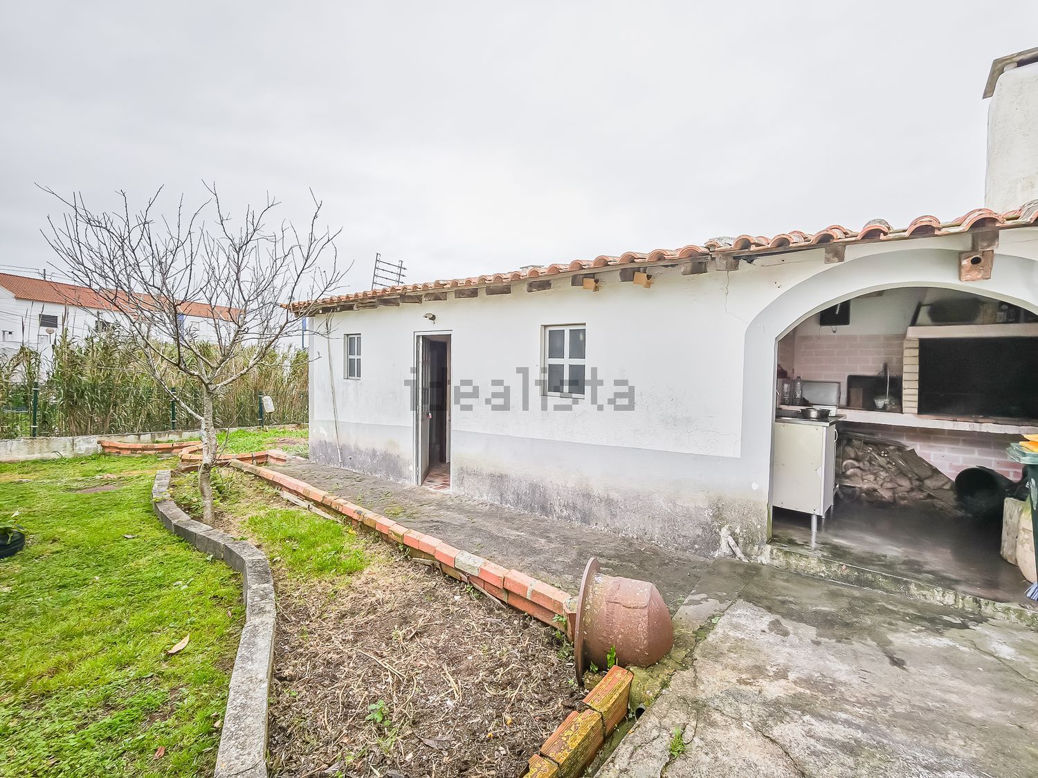 小楼房或独栋别墅出售lapa da serra - 外立面