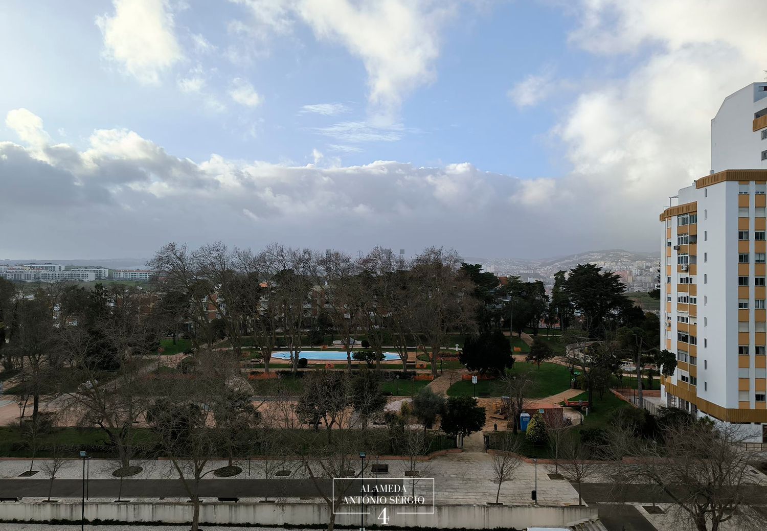 出租公寓 t2在Alameda António Sérgio, 4 - 照片