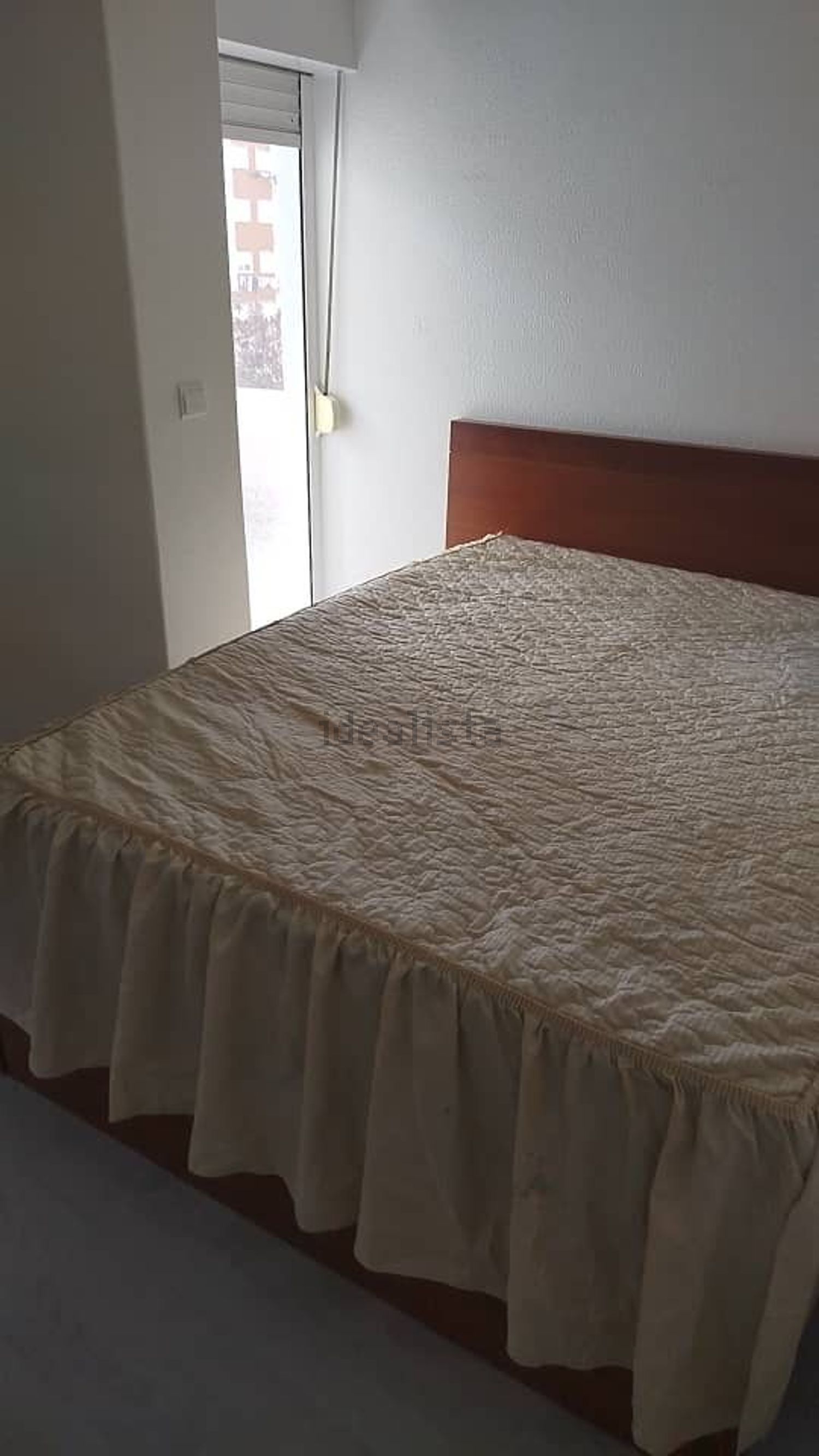 出租房间在Rua Abel Salazar, 24 RuaAbelSalazarCruzdepaundi - 卧室