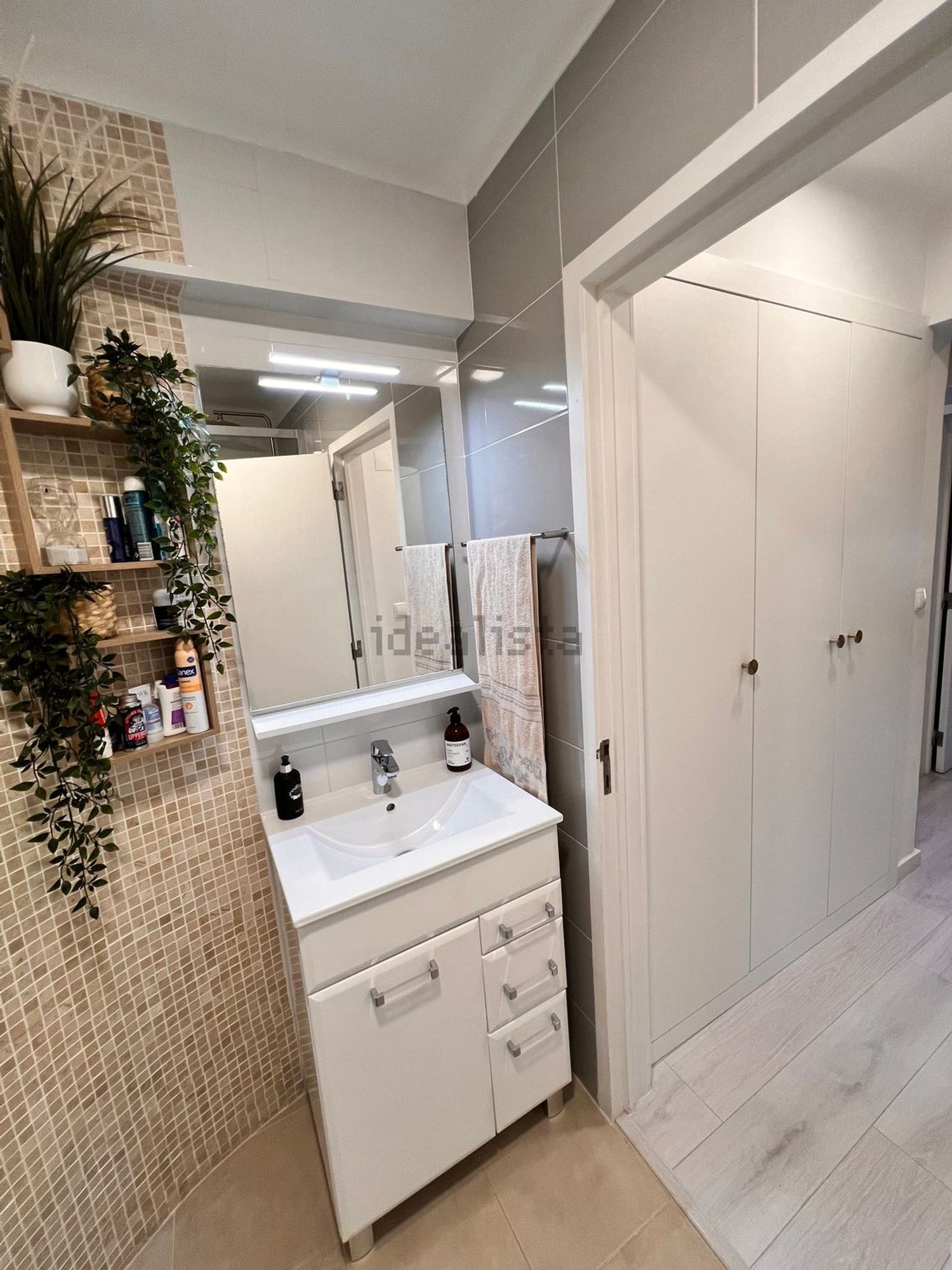 出租公寓 t3在Rua Guiomar Torresão, 61 - 卫生间