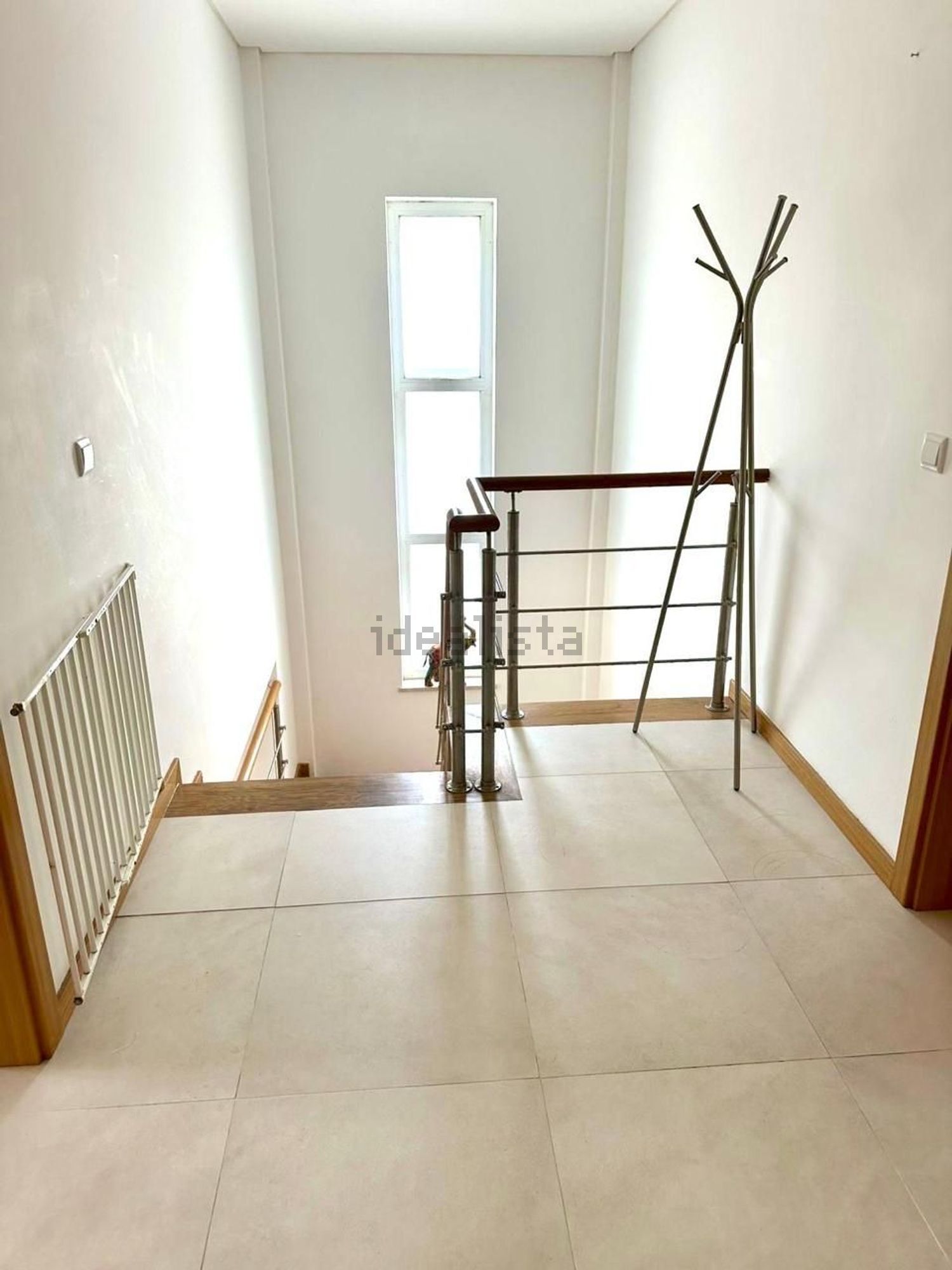 联排别墅出售在Rua Aquilino Ribeiro, 34 - 详情