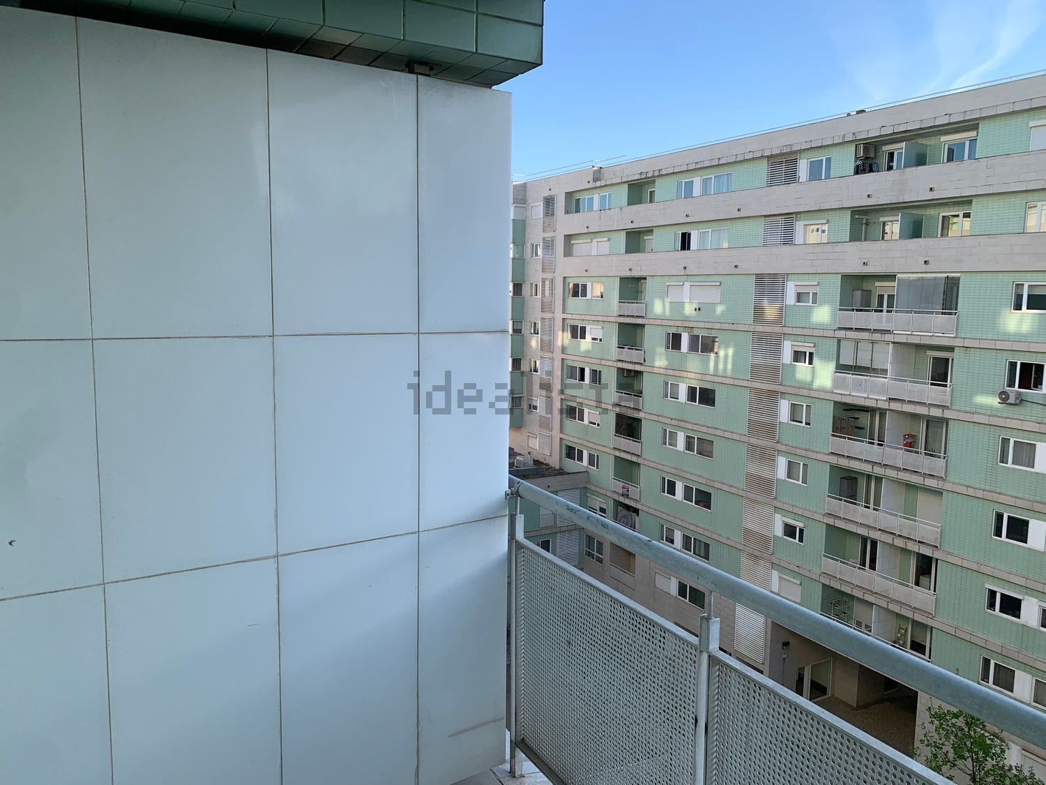 出租公寓 t3在Rua Maria de Lourdes Pintassilgo - 露台