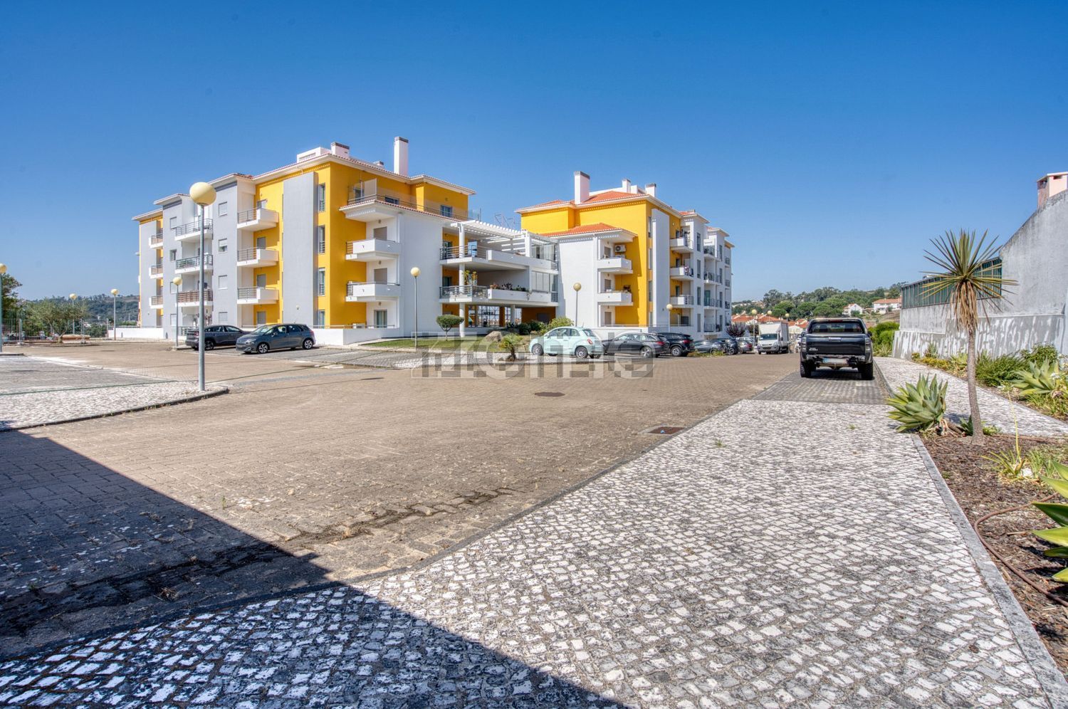 复式公寓出售在Rua dos Eucaliptos, 2 - 详情