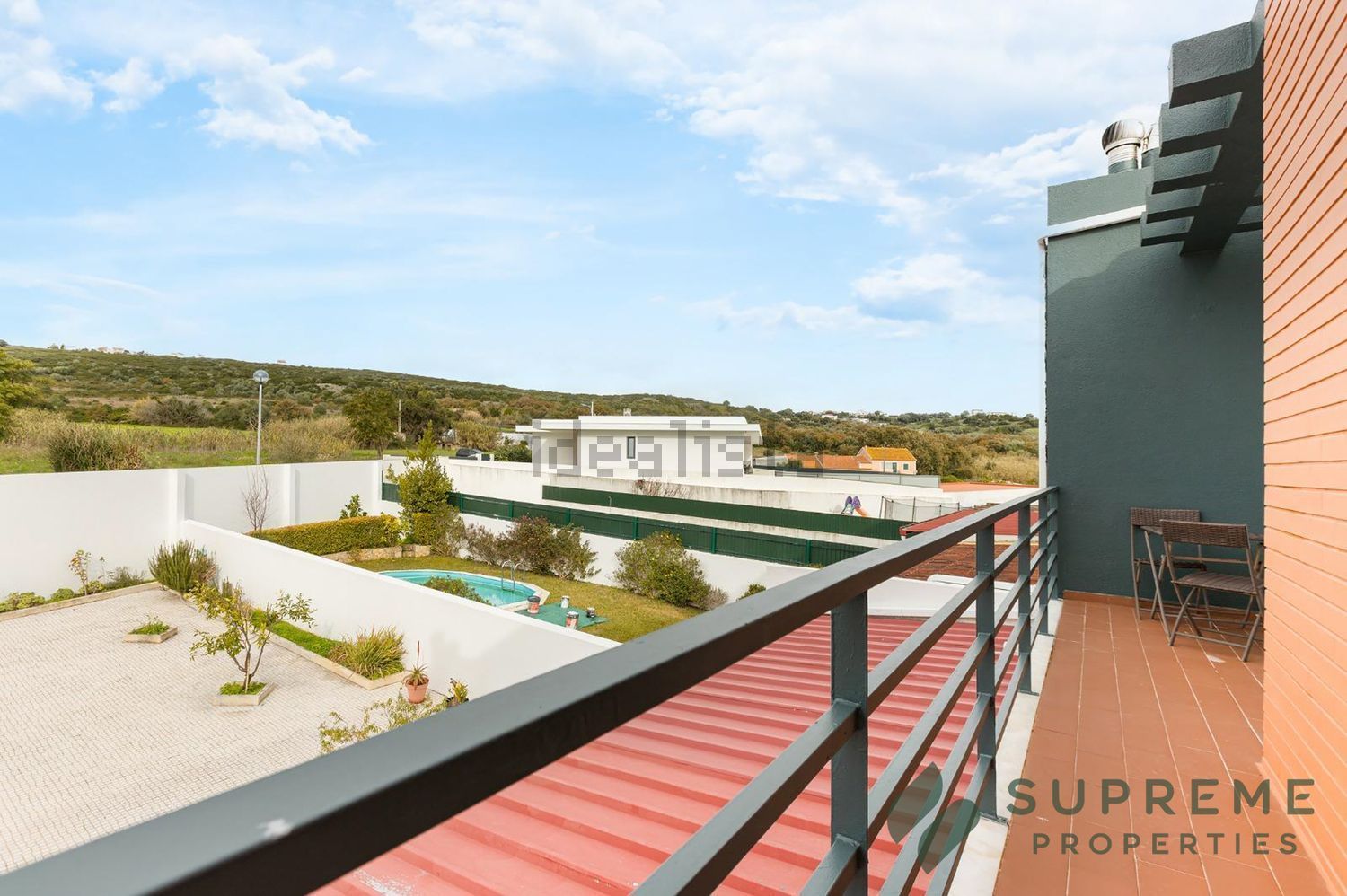 联排别墅出售在Rua José Augusto Gouveia - 游泳池