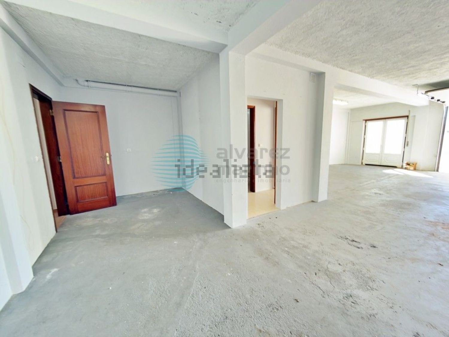 小楼房或独栋别墅出售在Rua 1° de Maio, 3 - 居住