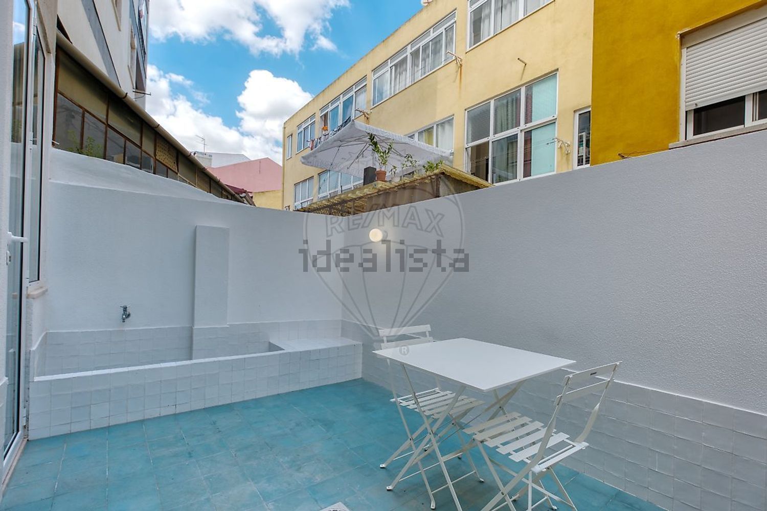 公寓 t1出售在Rua Armistício - 阳台