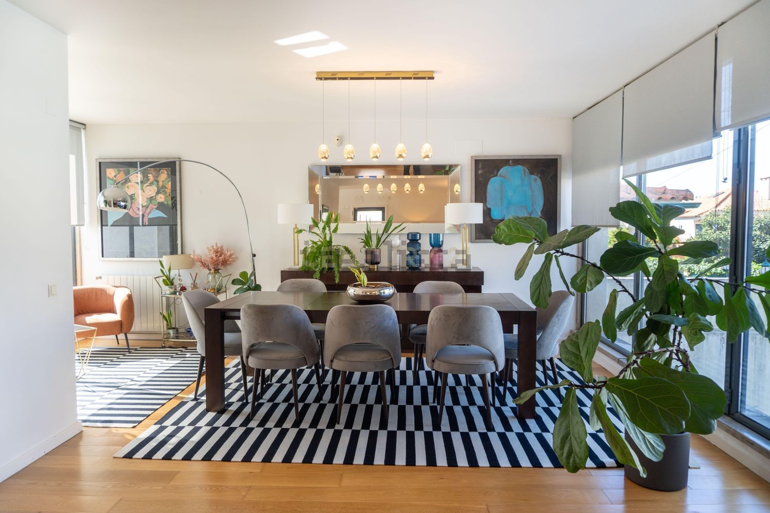 小楼房或独栋别墅出售在Rua dos Lilazes, 8 - 客厅