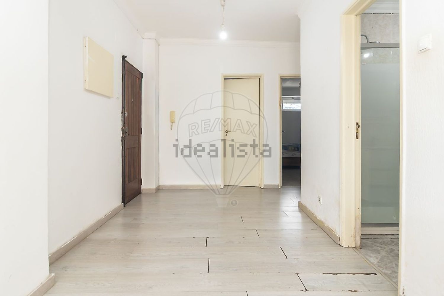 公寓 t3出售在Rua Infante Dom Augusto - 过道