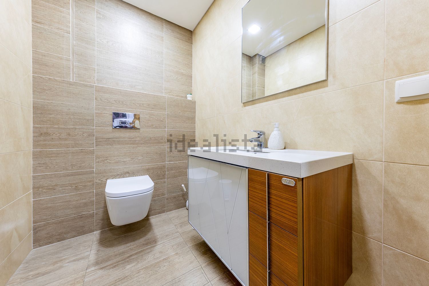 双拼别墅出售在Rua José de Sousa Saramago - 卫生间