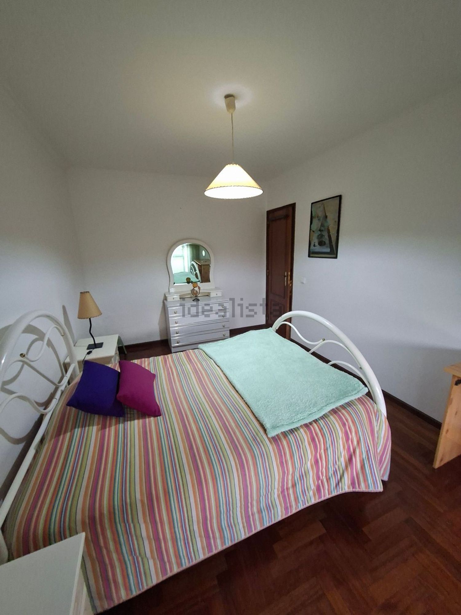 出租房间在Rua Doutor Francisco Sá Carneiro, 10 - 卧室