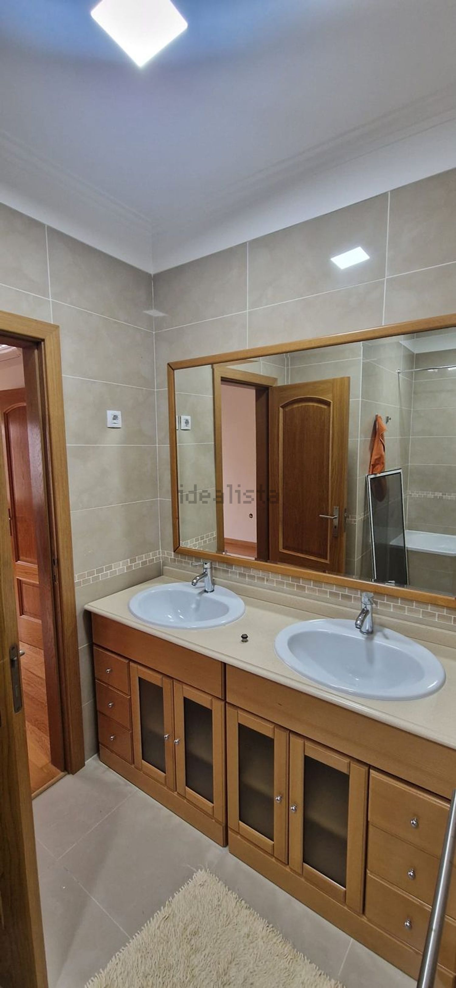 出租双拼别墅在Rua da Adega Cooperativa de Montijo, 194 - 卫生间