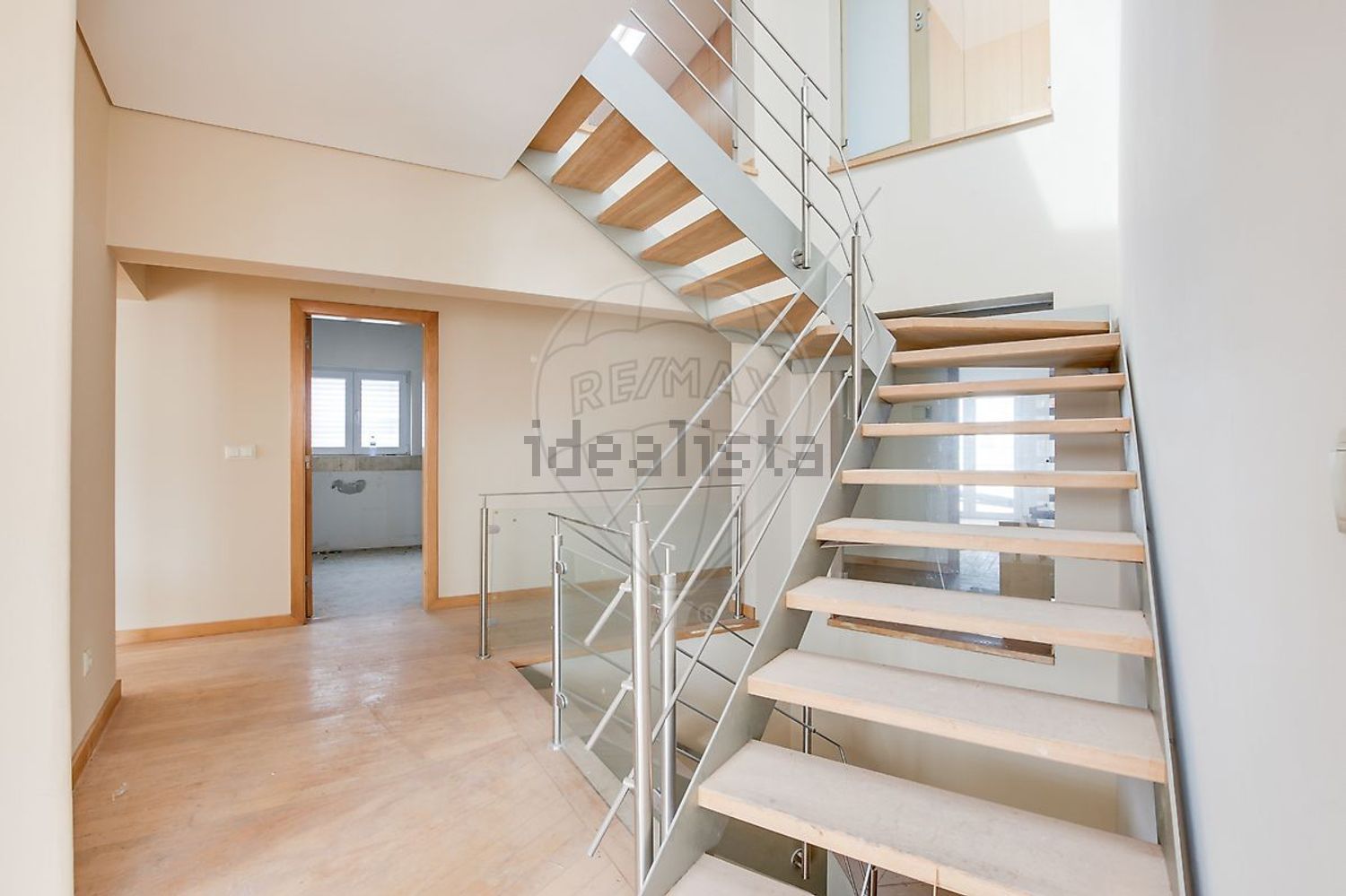 出租小楼房或独栋别墅在Marco Cabaço - Vale Cavala - 详情