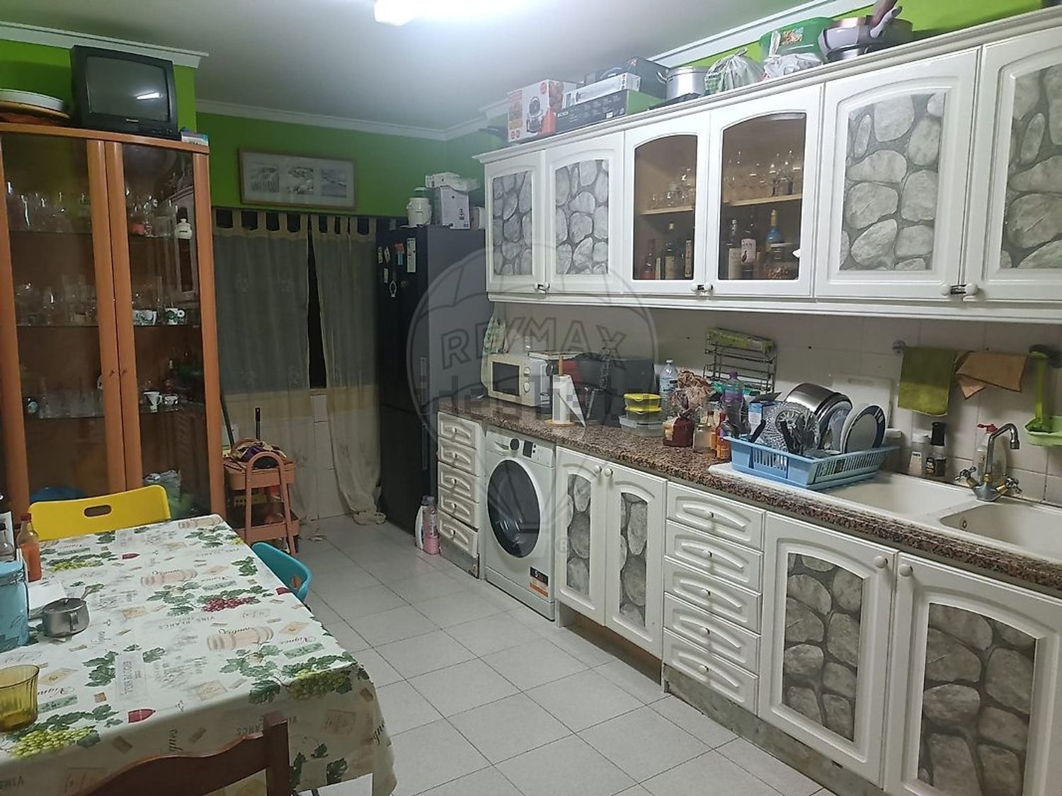 出租公寓 t2在Praceta de São Brás - 厨房