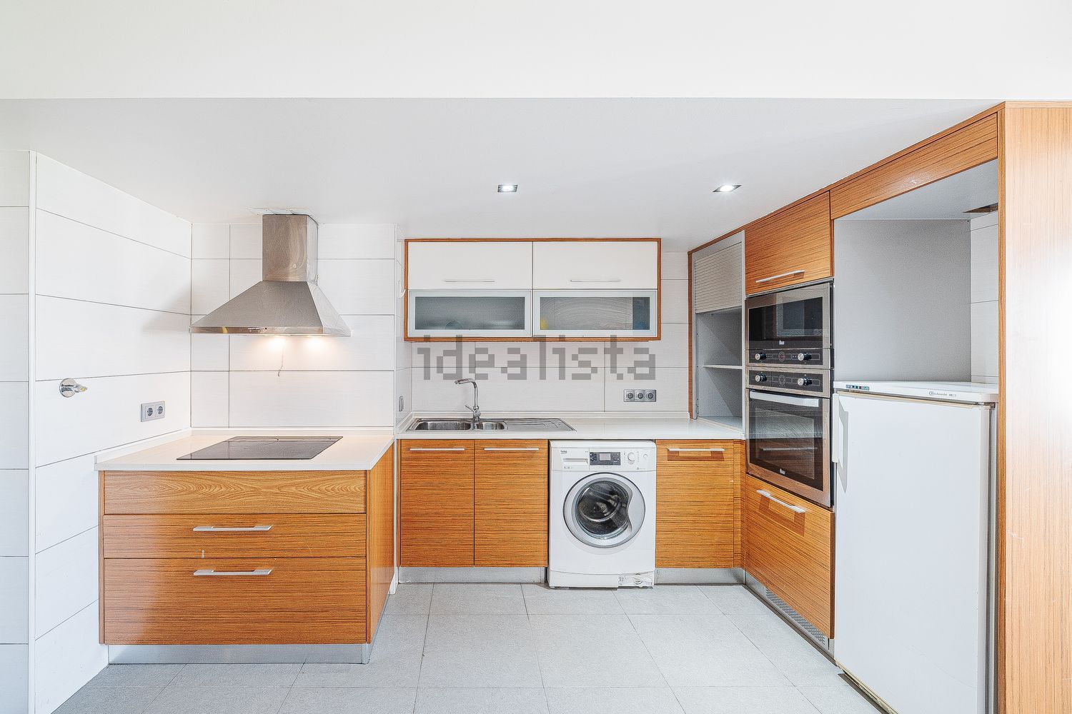 公寓 t3出售在Praceta Gaspar Corte Real - 厨房