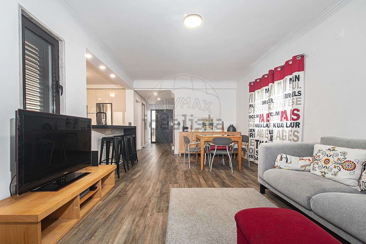 小楼房或独栋别墅出售在Rua Rui Pinto de Azevedo - 客厅