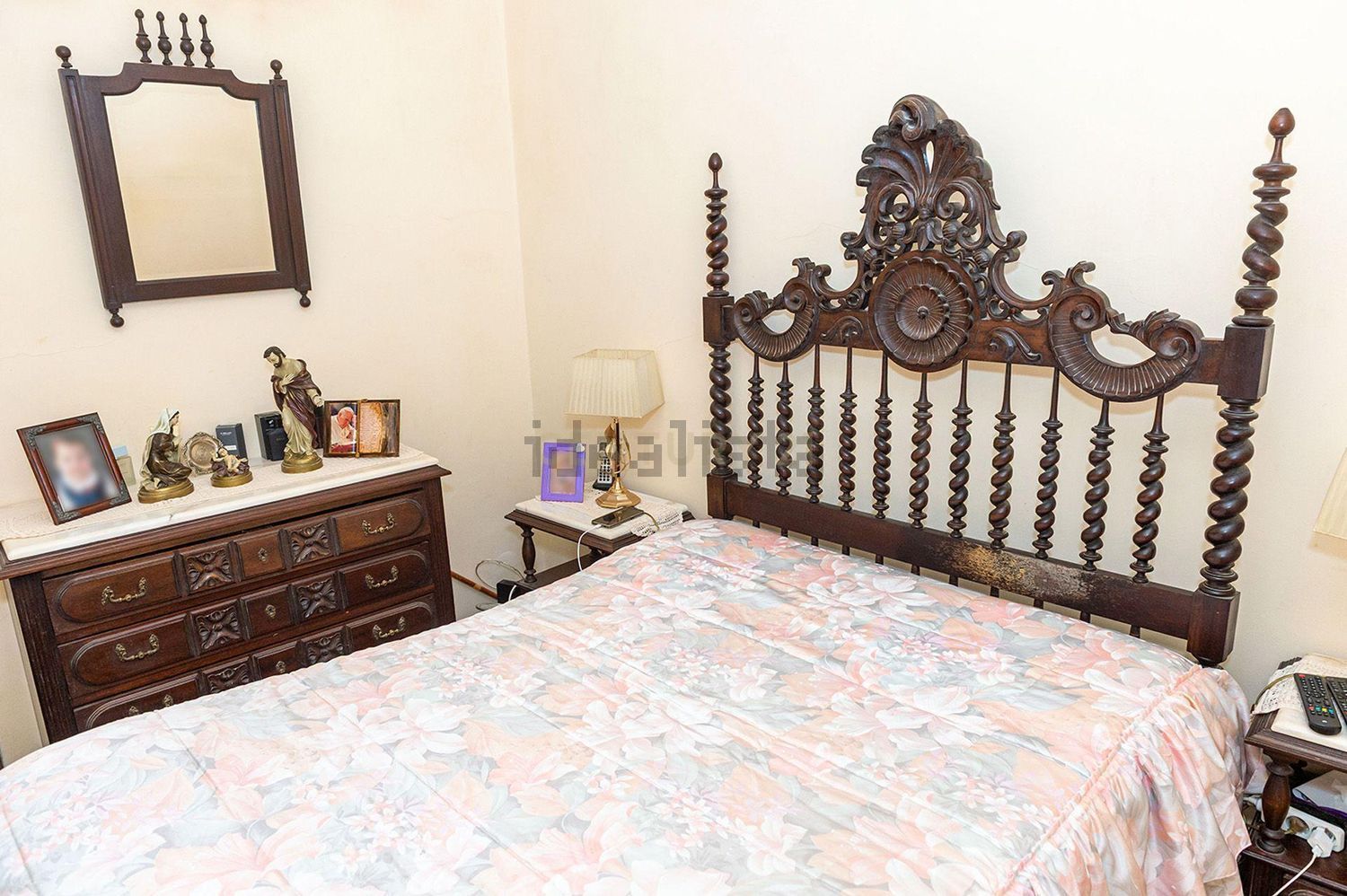 双拼别墅出售在Fanhões - 卧室