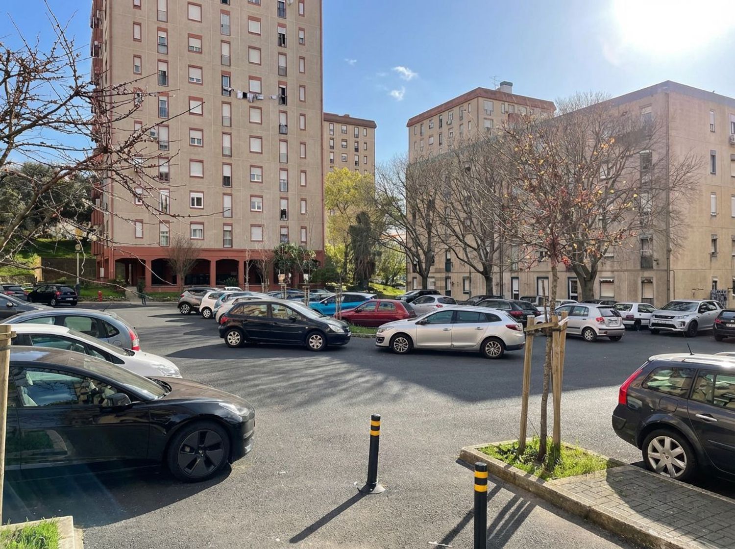 出租公寓 t1在Rua João de Castro Osório, 7 - 停车位