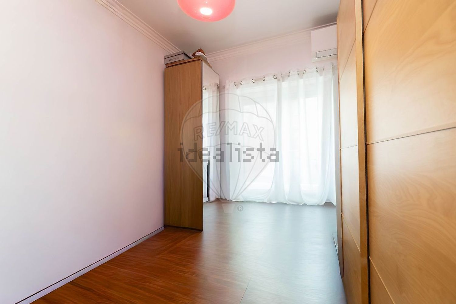 公寓 t2出售在Avenida Brito Pais - 卧室