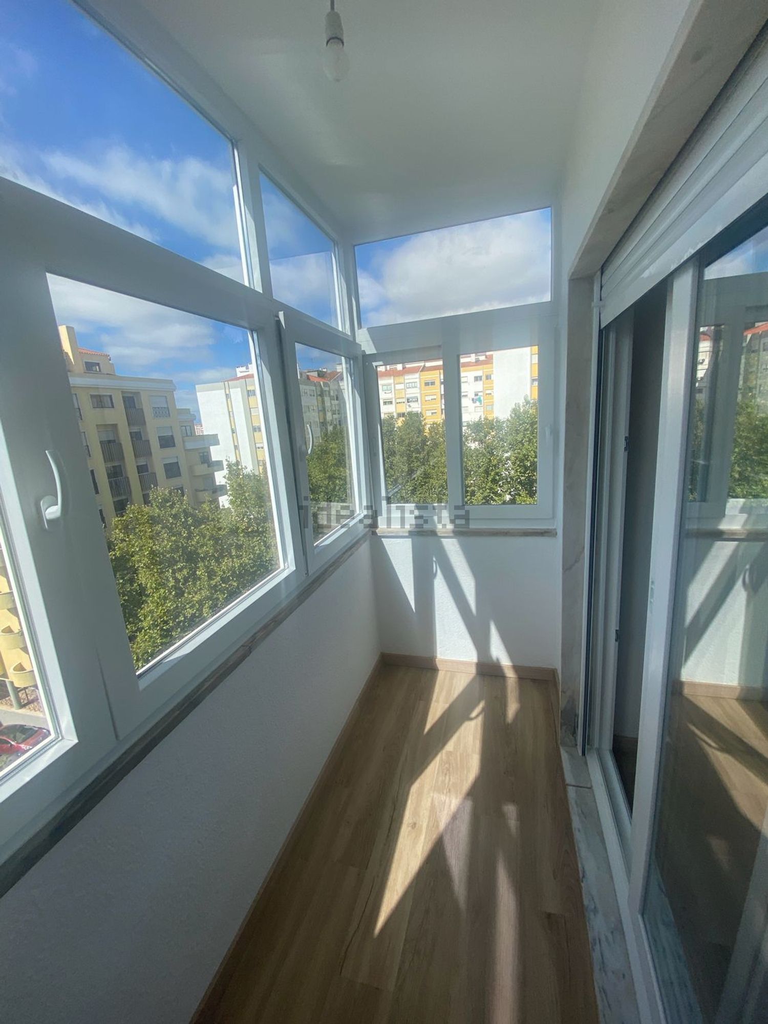 公寓 t2出售在Largo Padre Américo, 1 - 阳台