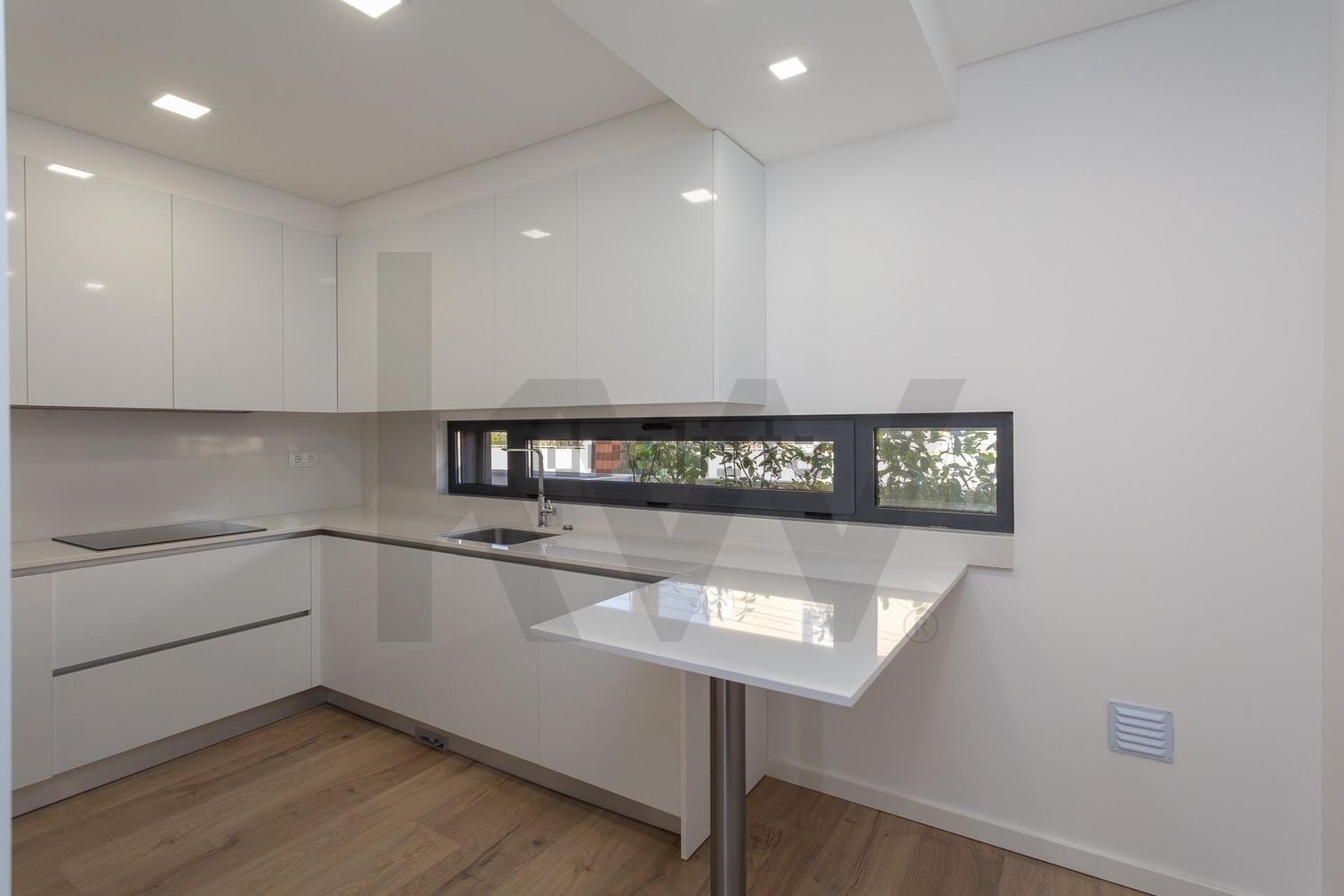 双拼别墅出售在Rua Marechal Craveiro Lopes s/n - 厨房