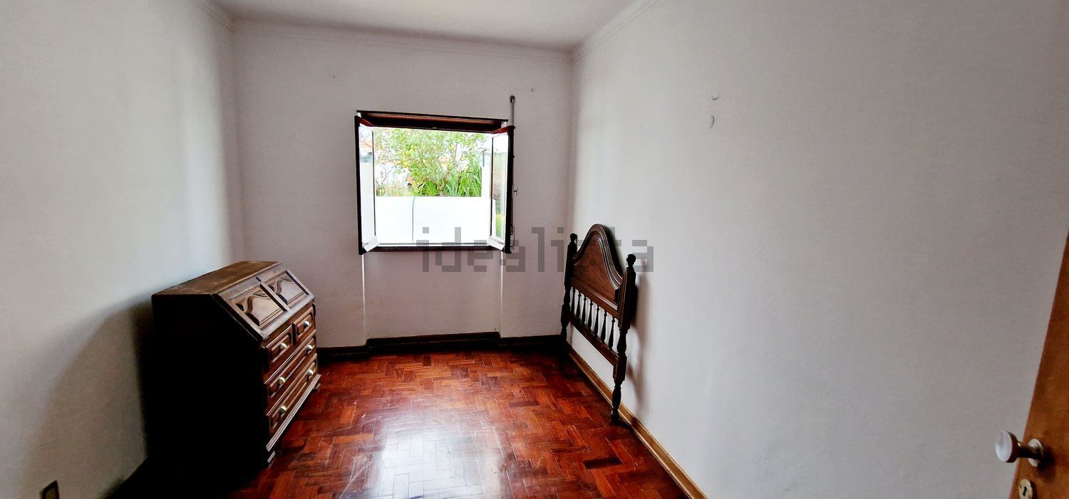 出租公寓 t2在Estrada de Paço de Arcos - 卧室