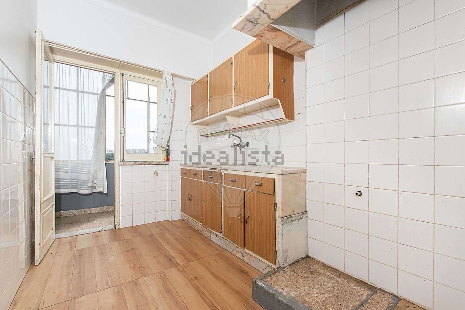 公寓 t2出售在Rua João de Deus - 厨房