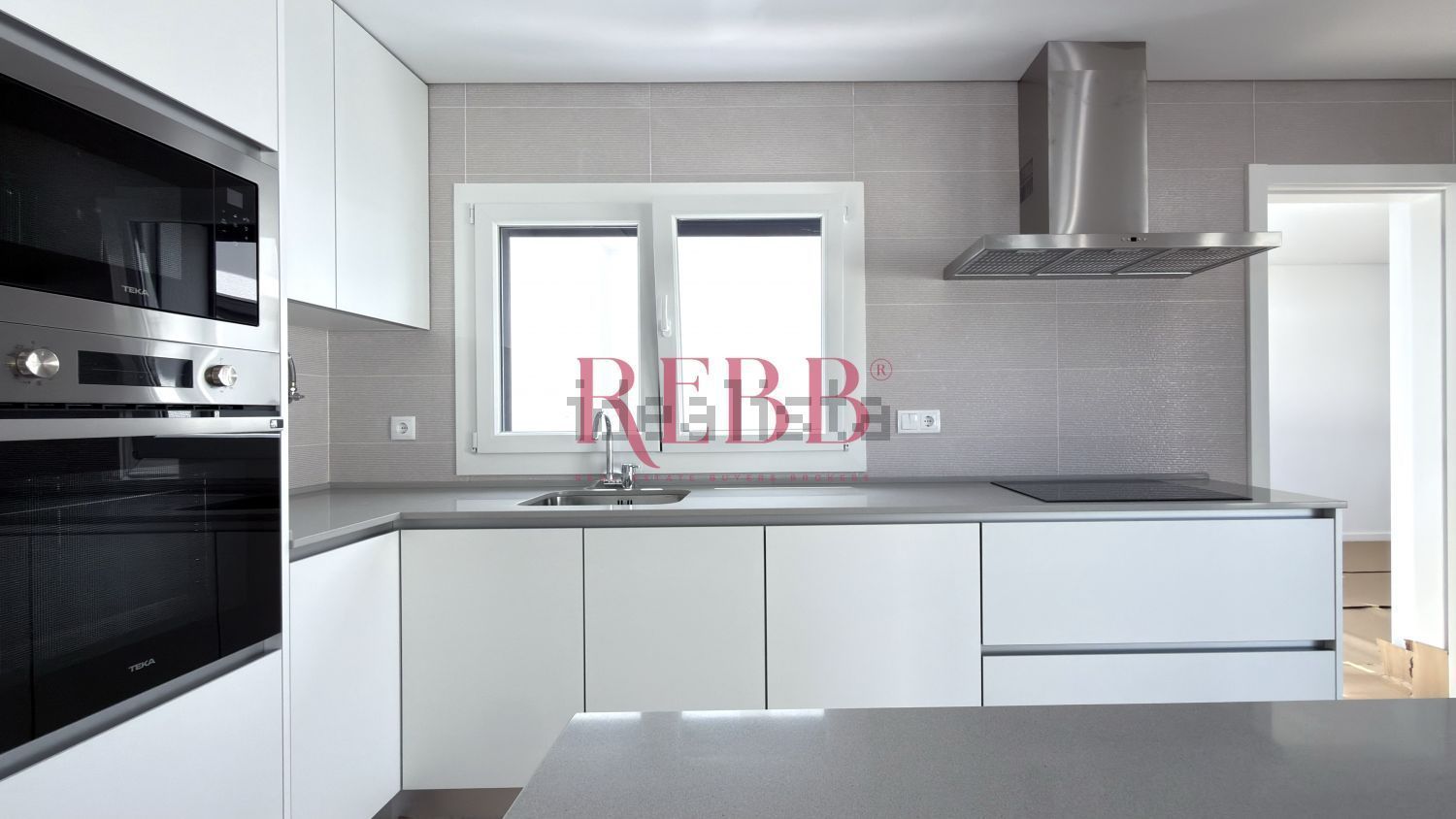 小楼房或独栋别墅出售在Rua Almada Negreiros - 厨房