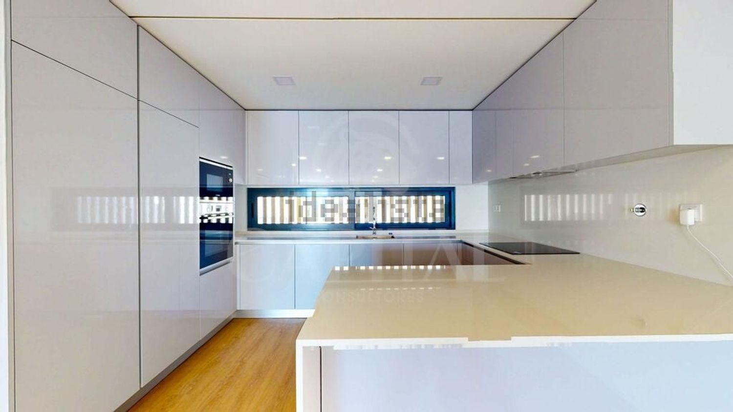 小楼房或独栋别墅出售在Rua da Calheta - 厨房