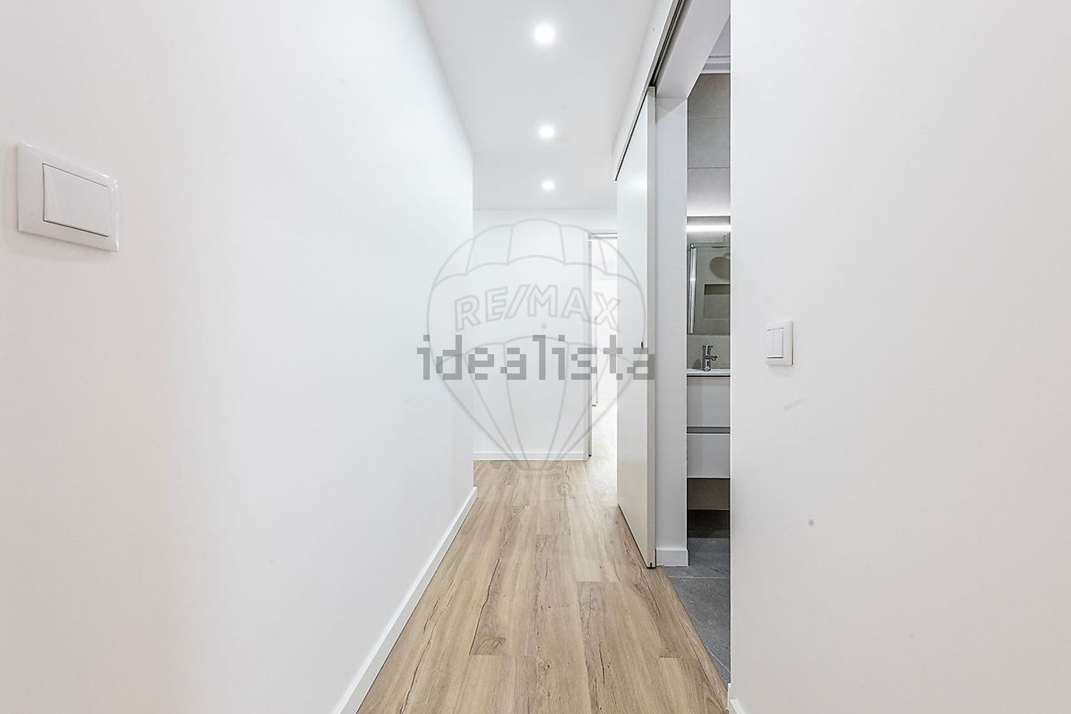 出租公寓 t2在Rua Doutor Ricardo Jorge - 过道