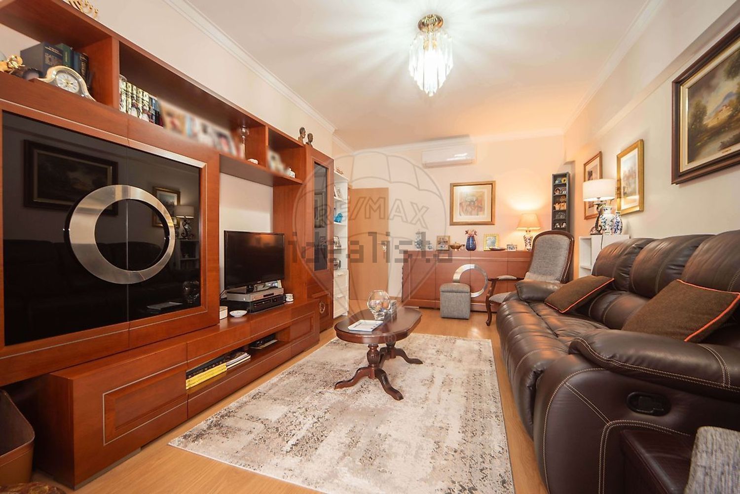 公寓 t2出售在Praça Professor Egas Moniz - 客厅