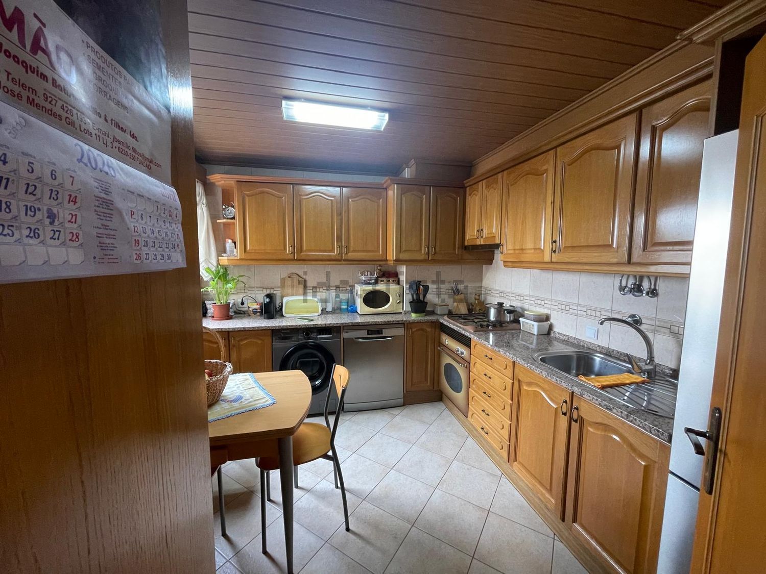 公寓 t3出售在Rua Ferreira de Castro, 396 - 厨房