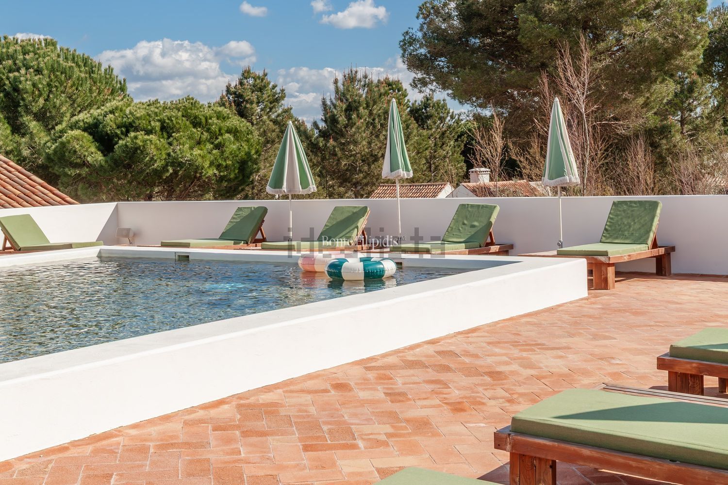 小楼房或独栋别墅出售N261-1, Estrada das Bicas - Authentic Bicas - 游泳池