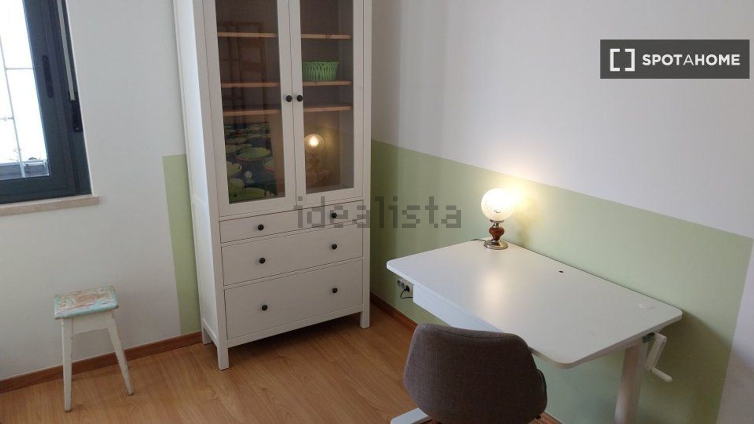 出租房间在Rua Engenheiro Cunha Leal - 卧室