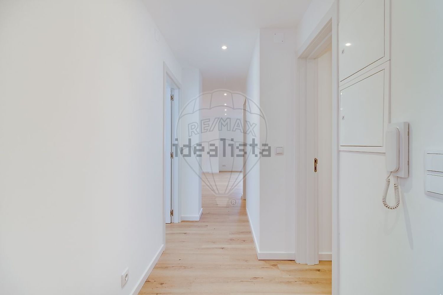 公寓 t2出售在Praceta Filinto Elísio - 过道