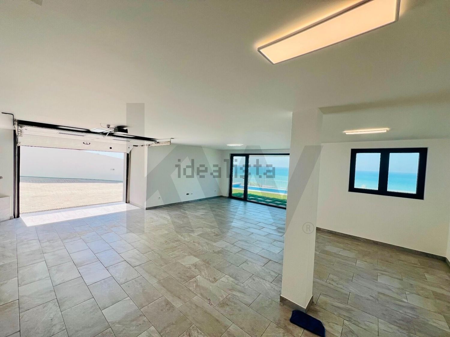 小楼房或独栋别墅出售在Rua das Salemas s/n - 居住