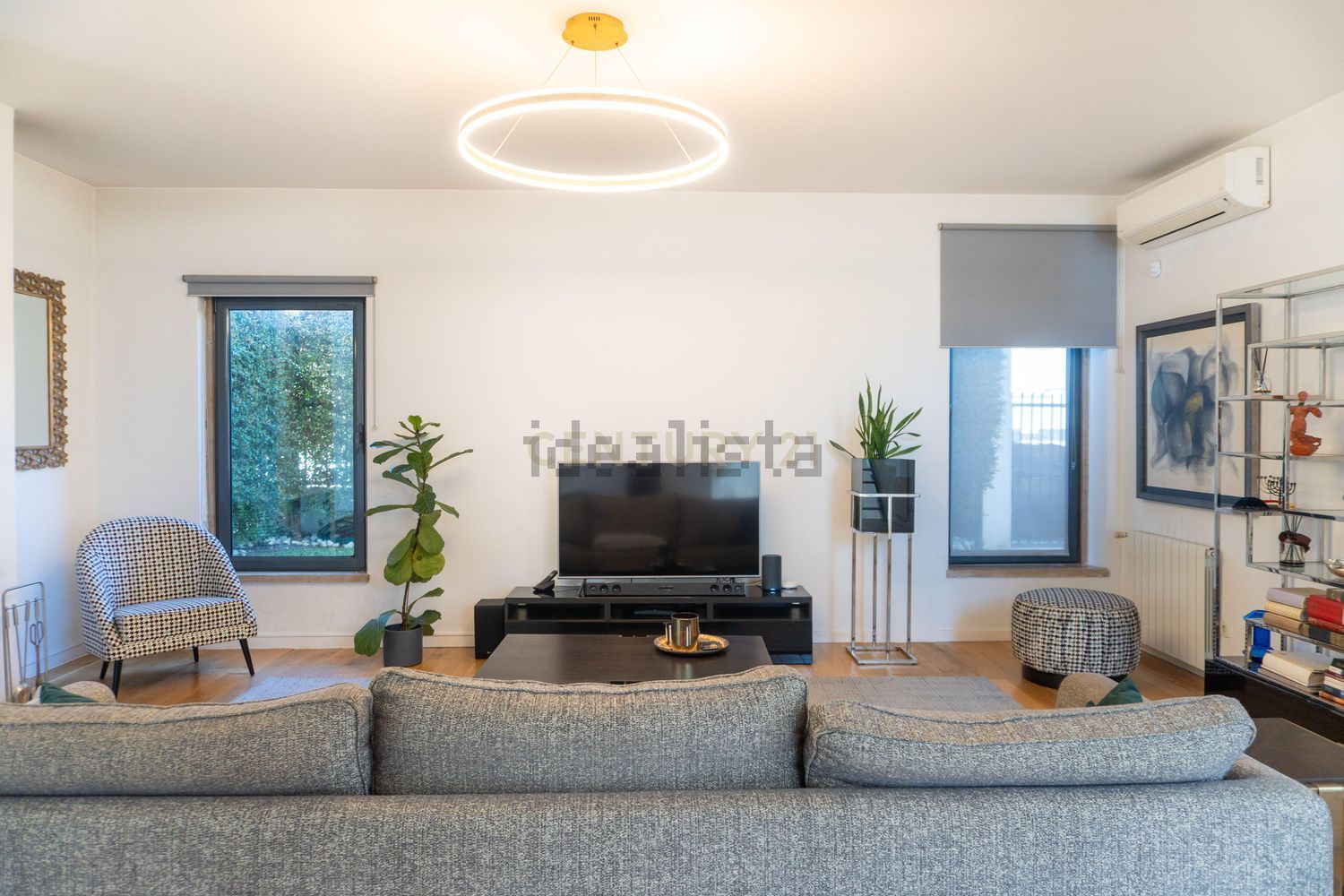 小楼房或独栋别墅出售在Rua dos Lilazes, 8 - 客厅